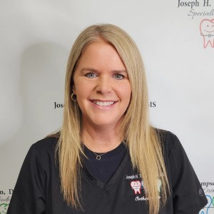 Angie Reynolds 300x300 Angie Reynolds, CDA in Huntington, WV | Dr Joseph H Thompson DDS MS INC.